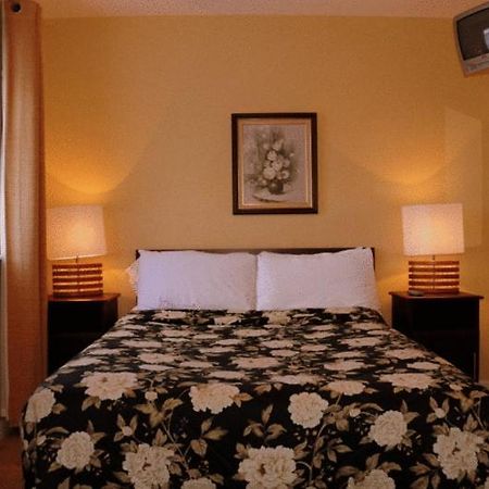 The Mayfly Hotel Фоксфорд Номер фото